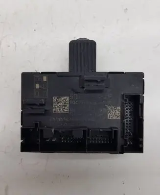 Volkswagen Golf VII Door control unit/module 5Q4959592B