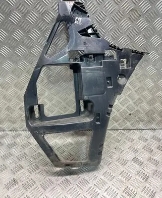 BMW 2 F46 Rear bumper mounting bracket 7300786