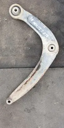 Peugeot RCZ Front control arm 884981
