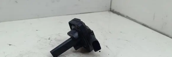 Audi A4 S4 B8 8K Oil level sensor 1J0907660C 6PR00807903