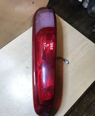 Nissan X-Trail T30 Rear/tail lights B463