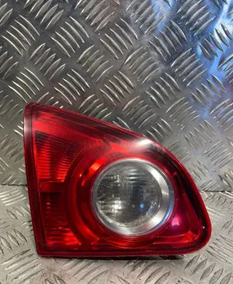 Nissan Qashqai Tailgate rear/tail lights 26555JD800