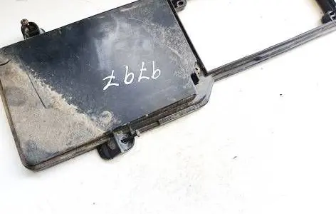 Mercedes-Benz C W202 Fuse box cover 2085450003