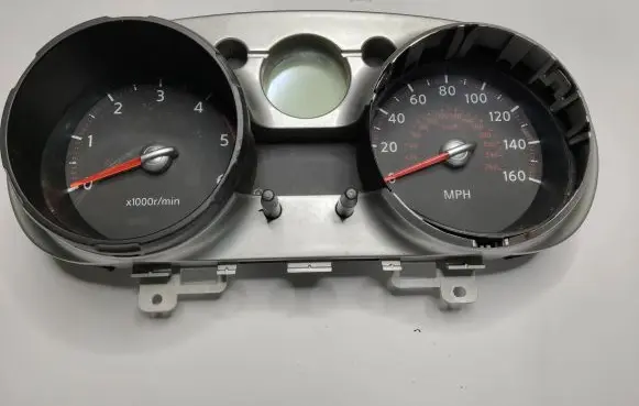 Nissan Qashqai Speedometer (instrument cluster) JD766 7420031