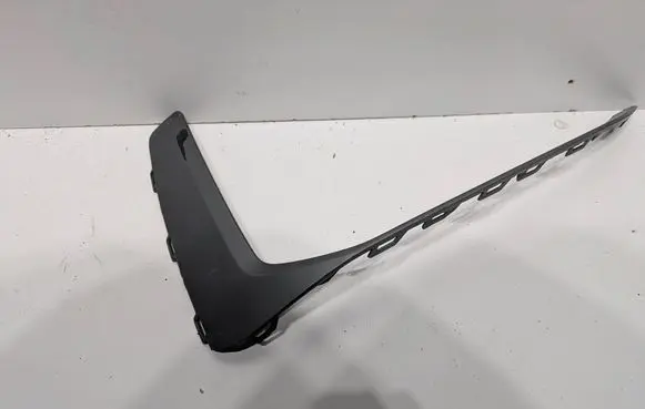 Audi Q7 4M Front bumper splitter molding 4M0807300A 59546