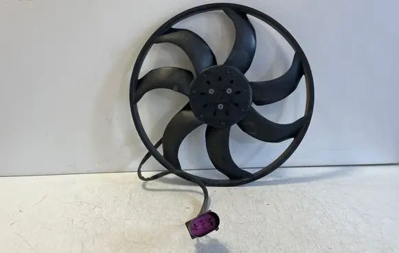 Audi Q2 - Electric radiator cooling fan M0106564 00000472 1108H03