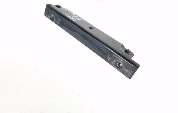 Mercedes-Benz SLK R172 Fender mounting bracket A1728800714