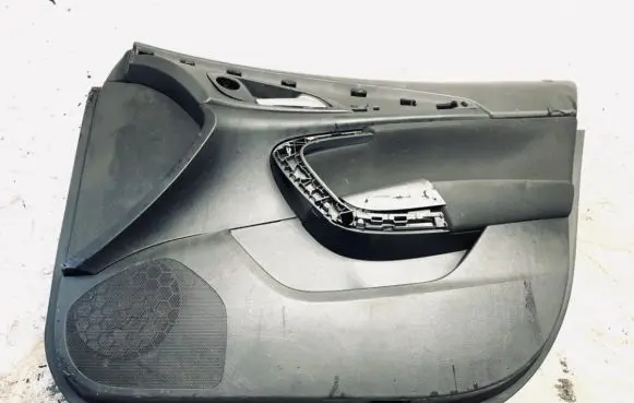 Opel Insignia A Front door card panel trim 0pe83797 0pe74556