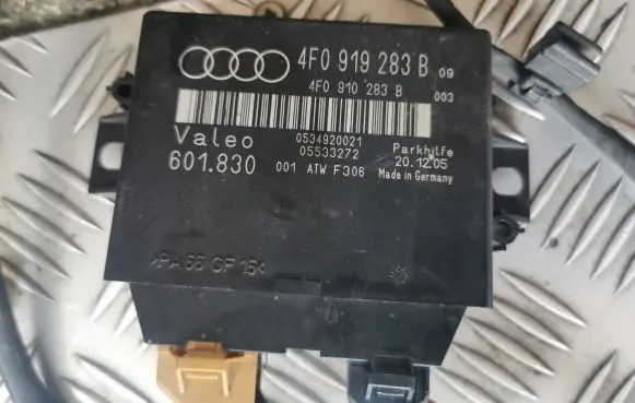 Audi A6 S6 C6 4F Parking PDC control unit/module 4F0919283D