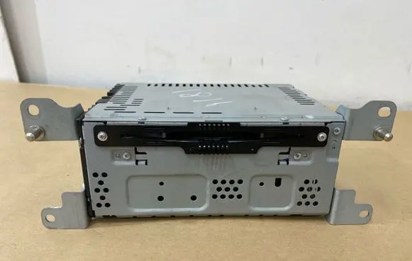Ford Mondeo MK V Radio/CD/DVD/GPS head unit HS7T19C107NC
