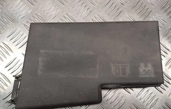 Fuse box cover