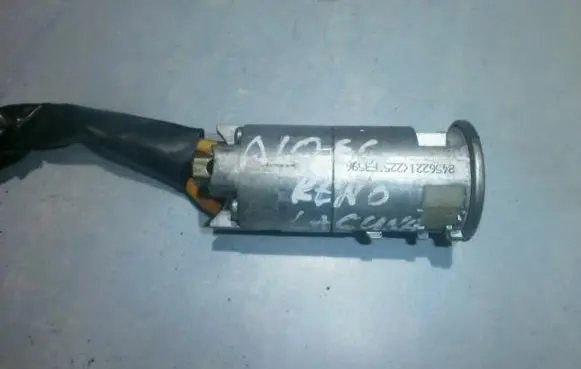 Renault Laguna I Ignition lock contact 8456221
