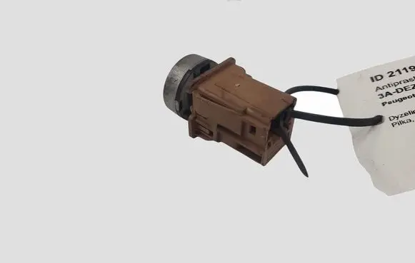 Peugeot 807 Traction control (ASR) switch