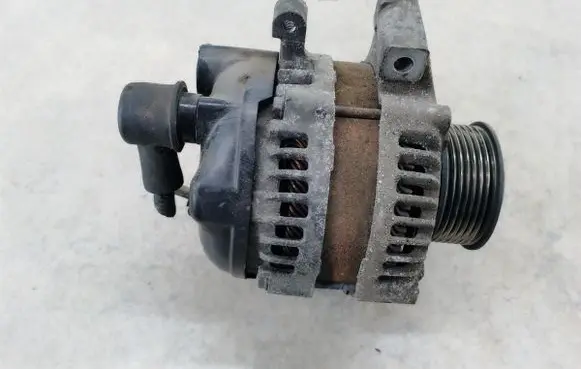 Honda Accord Generator/alternator 1042103911