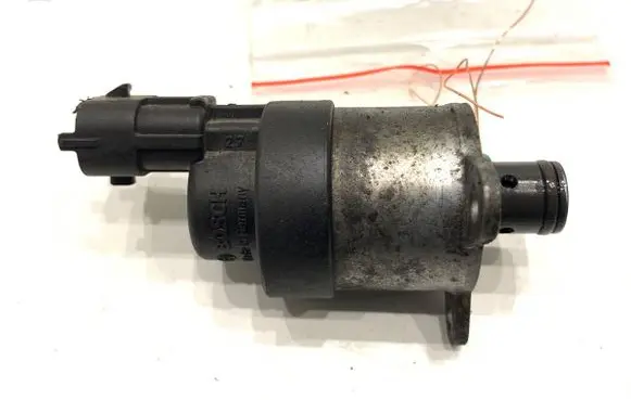 Renault Scenic II - Grand scenic II Fuel pressure regulator 0928400502
