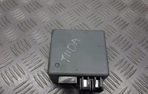 Nissan Tiida C11 Steering rack control module 28500-EM10A