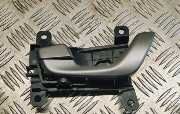 Hyundai Kona I Front door interior handle 82613J9000