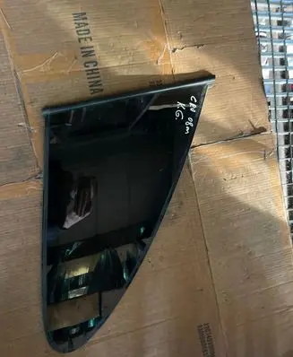 Honda CR-V Rear side window