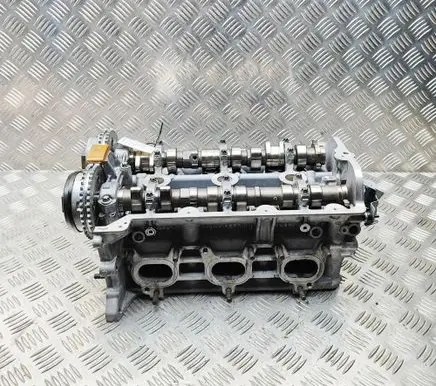 Porsche Macan (95B) Engine head 946104106AR