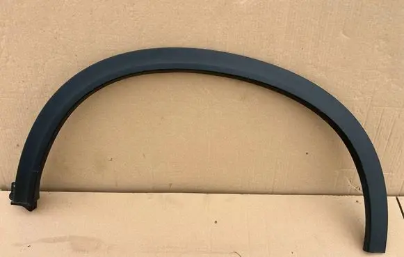 Suzuki Vitara (LY) Rear arch trim 7726154P0