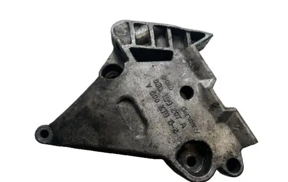 Seat Altea Engine mounting bracket 03g199207a