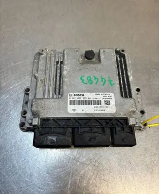 Renault Clio IV Engine control unit/module ECU 
