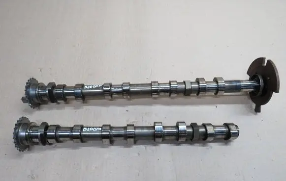 Opel Insignia B Camshaft 55488239