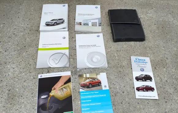 Volkswagen Tiguan Allspace Owners service history hand book 
