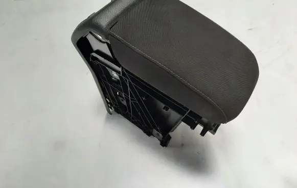 Volkswagen Golf VII Armrest AB9AB376497A