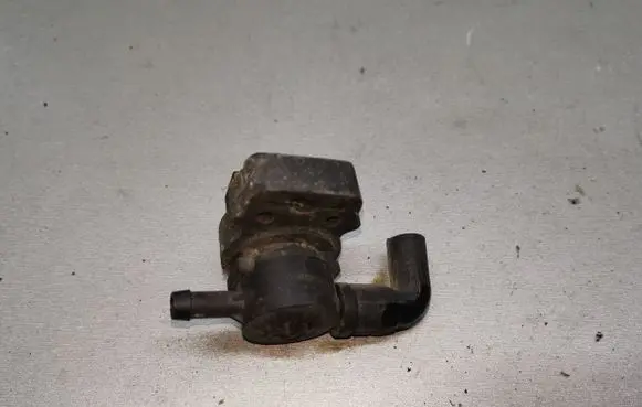 Mercedes-Benz S W220 Turbo solenoid valve 0004701593