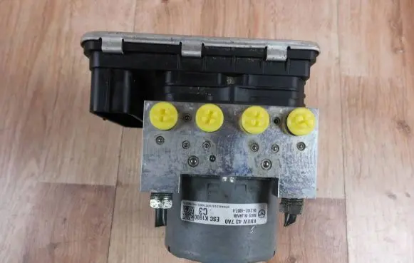 Mazda CX-5 II ABS Pump KN0W437A0 06210988783 28517185003
