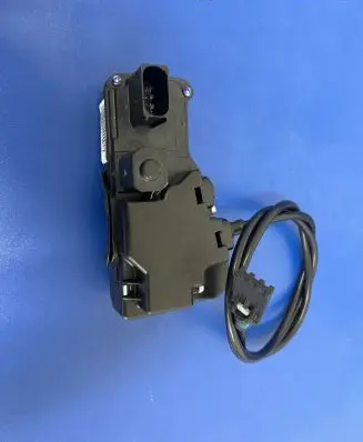 Tesla Model S Rear door lock 600891100E