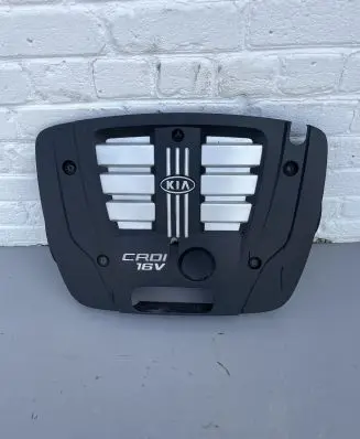 KIA Sorento Engine cover (trim)