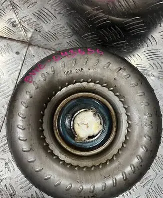 Audi A4 S4 B7 8E 8H Torque converter BWE Y102