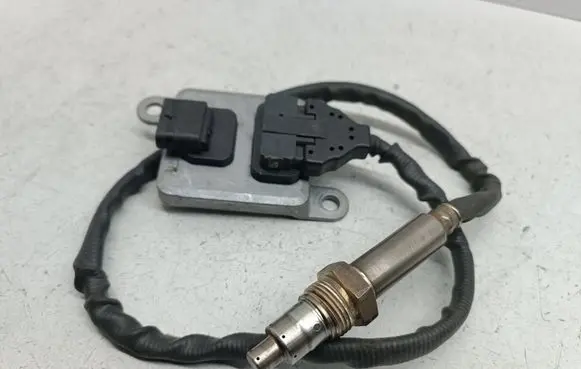Mercedes-Benz Vito Viano W447 Lambda probe sensor A0009058511 0009058511 A3C0106760009