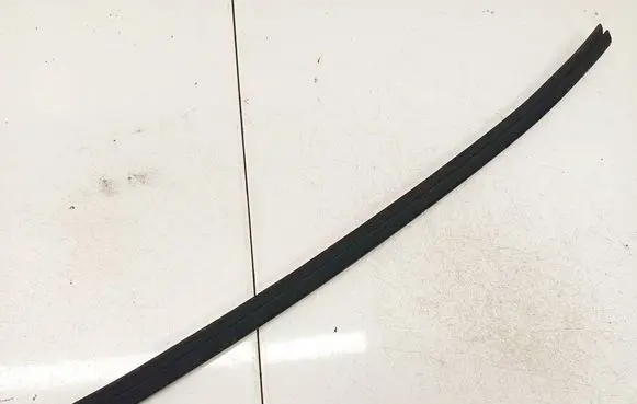 Audi A4 S4 B8 8K Rubber seal rear door 8K0839479