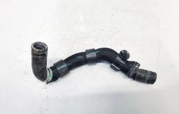 Land Rover Range Rover Evoque L551 Engine coolant pipe/hose