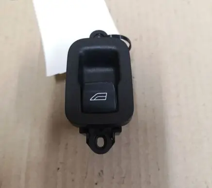 Volvo V50 Electric window control switch 30658449