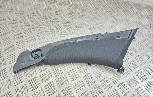 (C) pillar trim