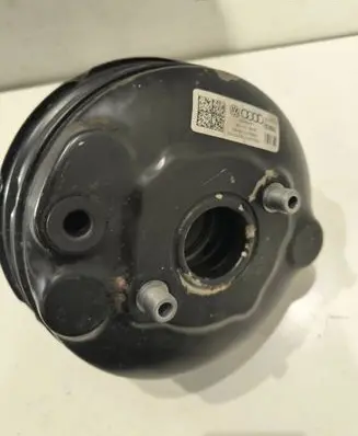 Audi A6 S6 C6 4F Brake booster 4F0612105M