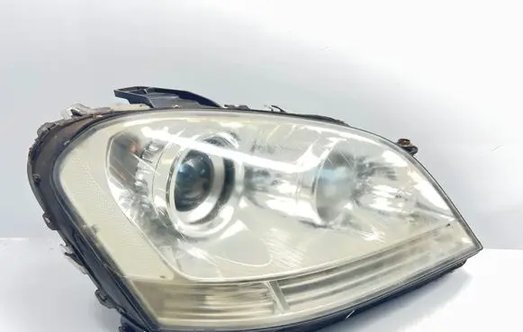 Mercedes-Benz ML W164 Headlight/headlamp 263348