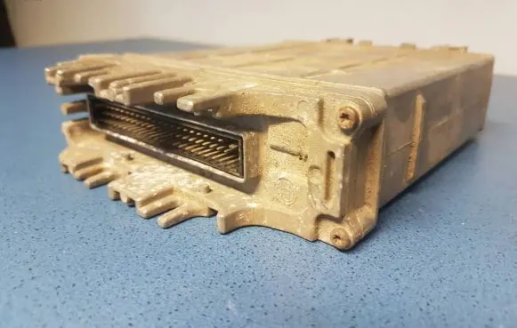 Renault Megane I Engine control unit/module 7700109622 7700107088 0281001810