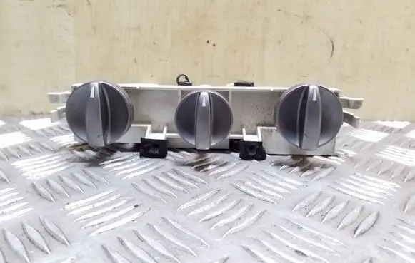 Mazda 6 Climate control unit