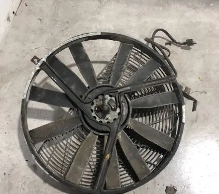 Electric radiator cooling fan