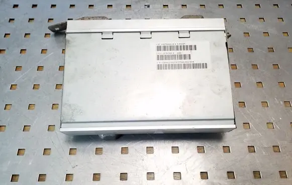 Chrysler 300 - 300C Sound amplifier 05064118AF