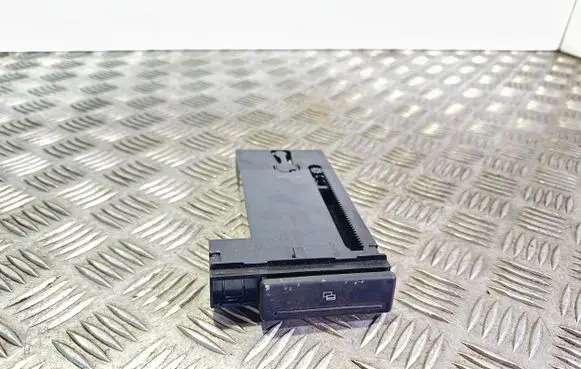 Audi A4 S4 B7 8E 8H Dashboard storage box/compartment 8E1941561B