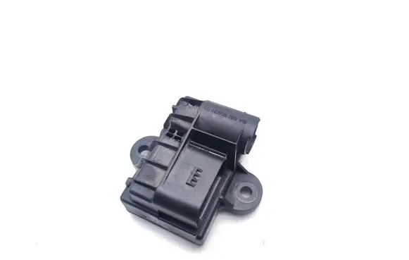 Mercedes-Benz Sprinter W907 W910 Glow plug pre-heat relay A6519003103