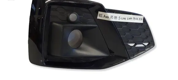 Audi A5 Front bumper lower grill 8W6807682T