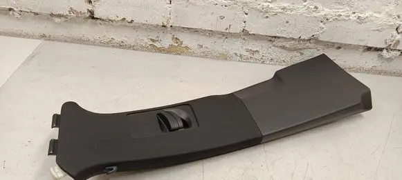Porsche Cayenne (92A) (B) pillar trim (top) 7p5867239