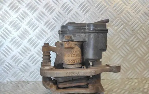 Rear brake caliper